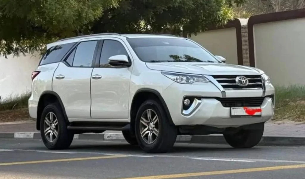 Toyota-Fortuner