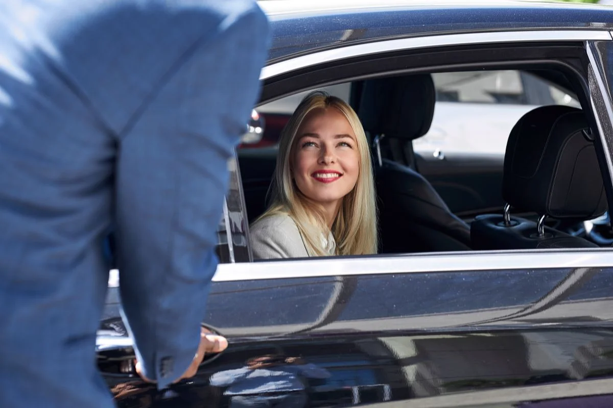 on Weekly Ride dubai lady smile